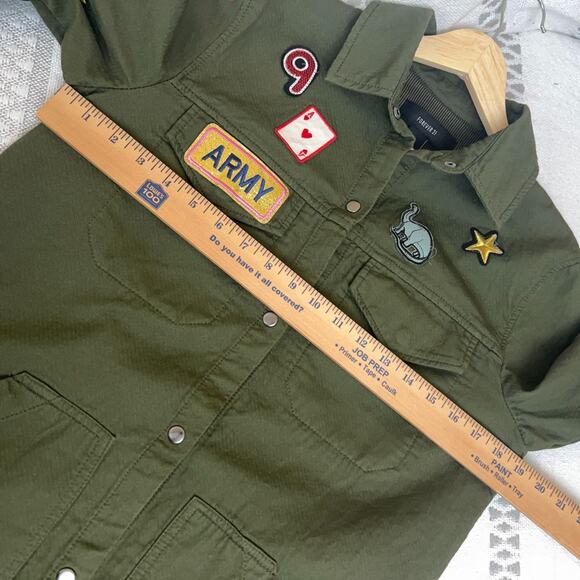 Forever 21 Patch Army Jacket Cargo Long Trenchcoat Pockets Patches Paris - Picture 9 of 9